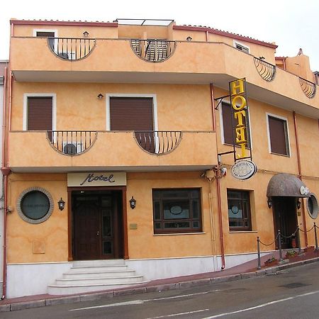 Hotel Mistral بورتوسكوسو المظهر الخارجي الصورة